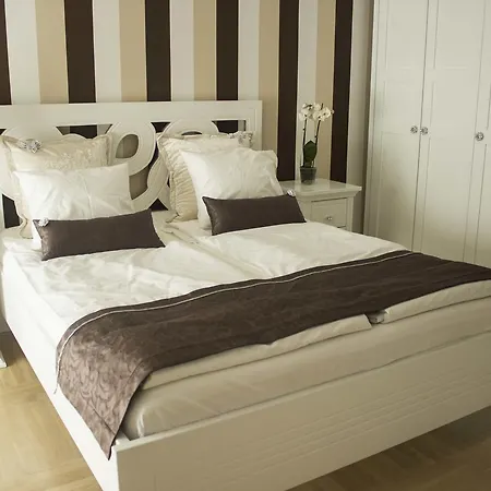 Lux New White Novi Sad